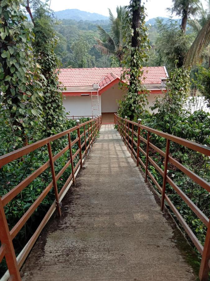 Shivalaya Homestay, Madikeri Siddāpur Kültér fotó