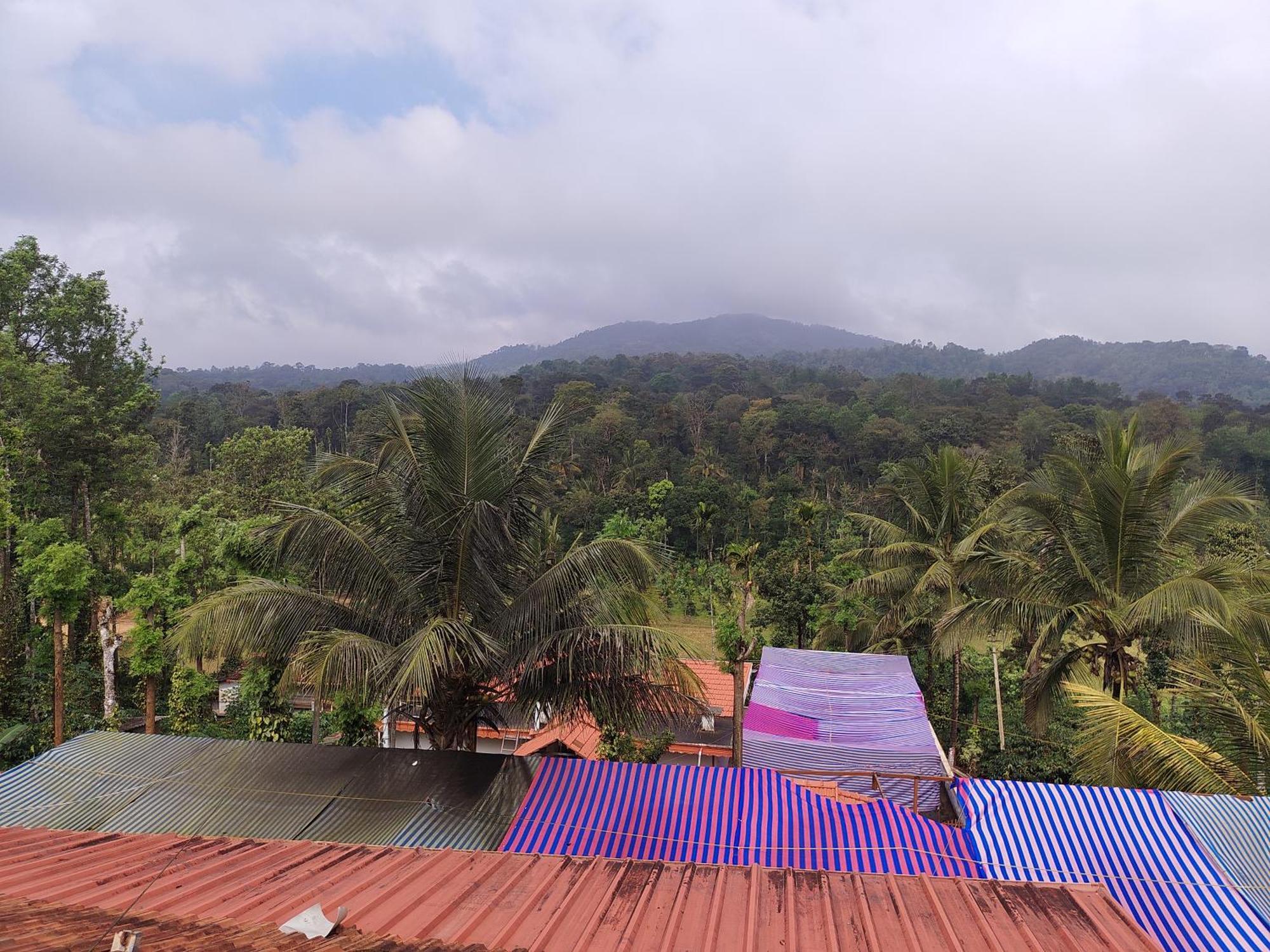 Shivalaya Homestay, Madikeri Siddāpur Kültér fotó